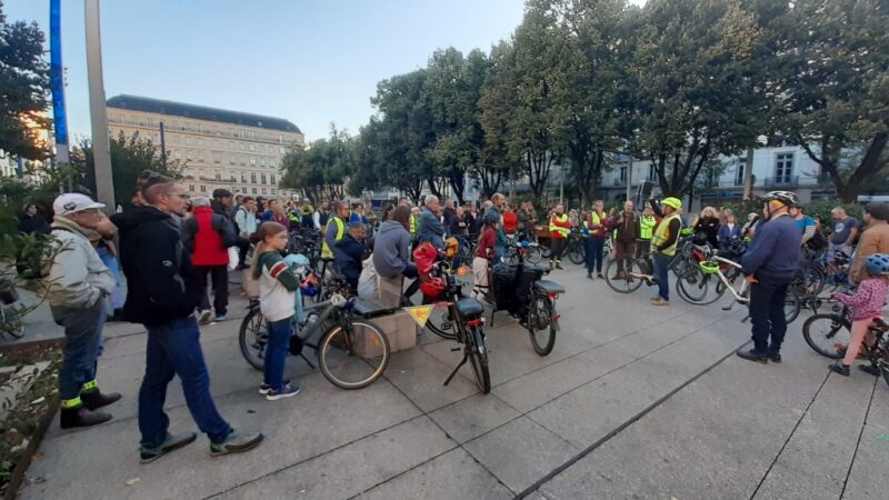 Hommage à Paul à Saint-Étienne
Rassemblement pour Paul